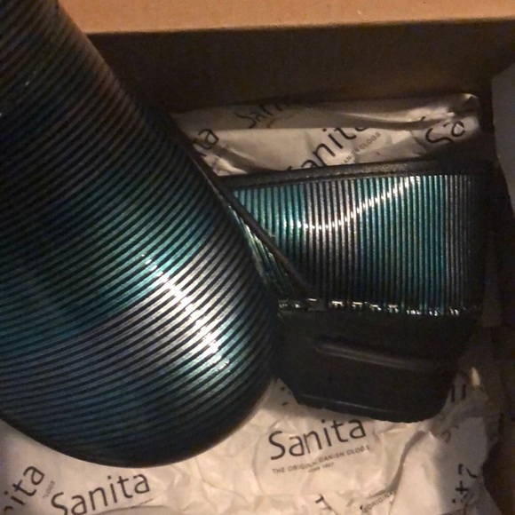 New in Box! Sanita Clogs💞 Sz 10 (40) - Picture 7 of 8